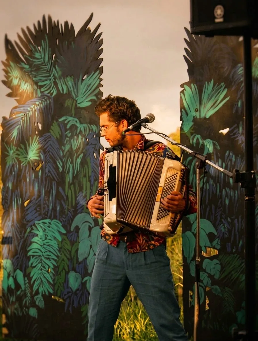 Cours d’accordéon chromatique à Combourg — SOS Accordéon